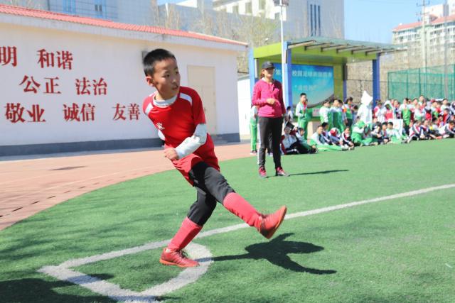 塞鸟奥斯卡指望不上 国足将首度无非血缘归化出战
